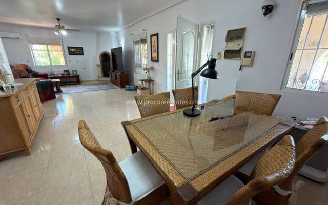 5 quarto Quinta/Casa Rural para venda em Catral com piscina - 595 000 € (Ref: 9850111)