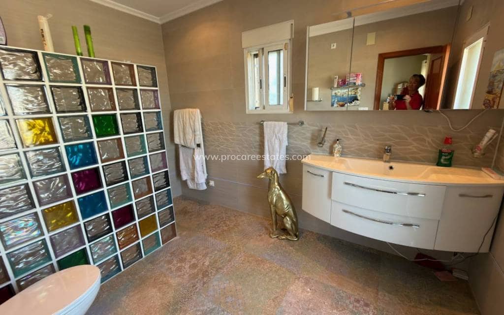 5 Zimmer Finca/Landgut zu verkaufen in Catral mit Pool - 595.000 € (Ref: 9850111)