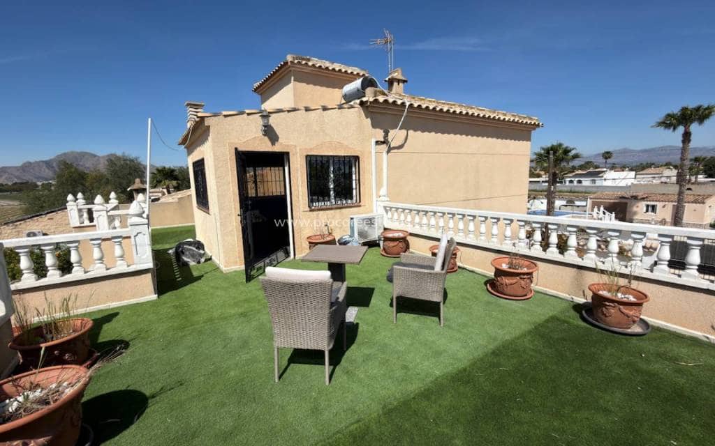 5 Zimmer Finca/Landgut zu verkaufen in Catral mit Pool - 595.000 € (Ref: 9850111)