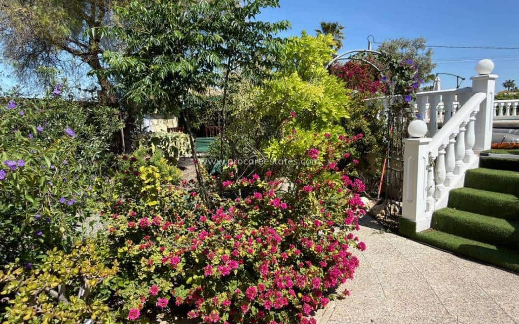 5 Zimmer Finca/Landgut zu verkaufen in Catral mit Pool - 595.000 € (Ref: 9850111)