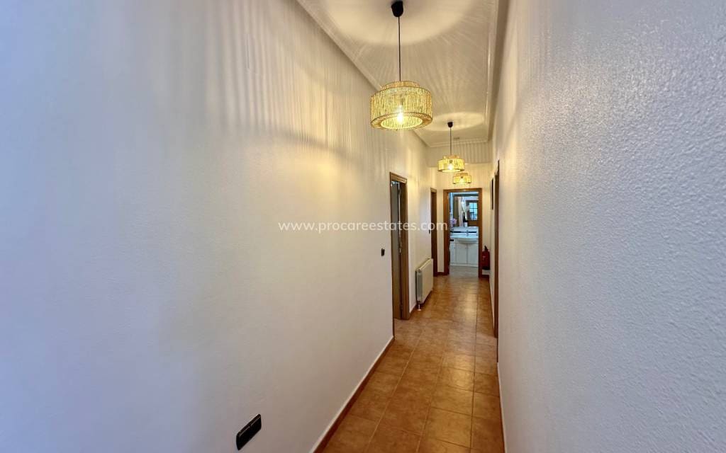 3 makuuhuone Maalaistalo myytävänä paikassa Catral mukana uima-altaan - 435 000 € (Ref: 9867307)