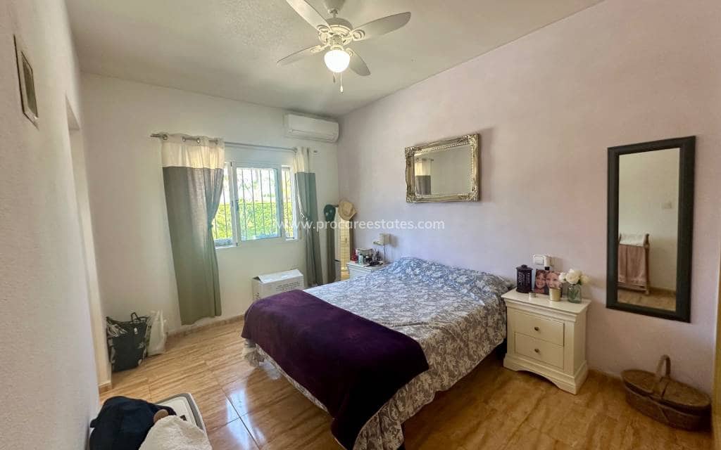 3 quarto Quinta/Casa Rural para venda em Catral com piscina - 360 000 € (Ref: 9901337)