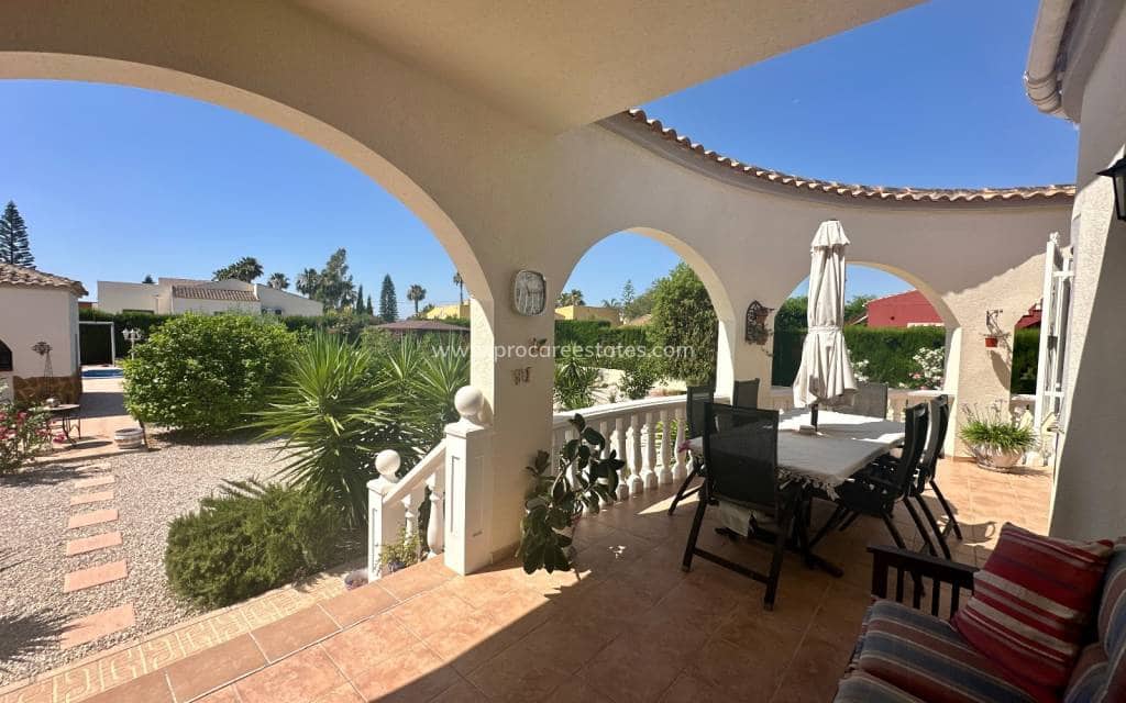 3 quarto Quinta/Casa Rural para venda em Catral com piscina - 360 000 € (Ref: 9901337)