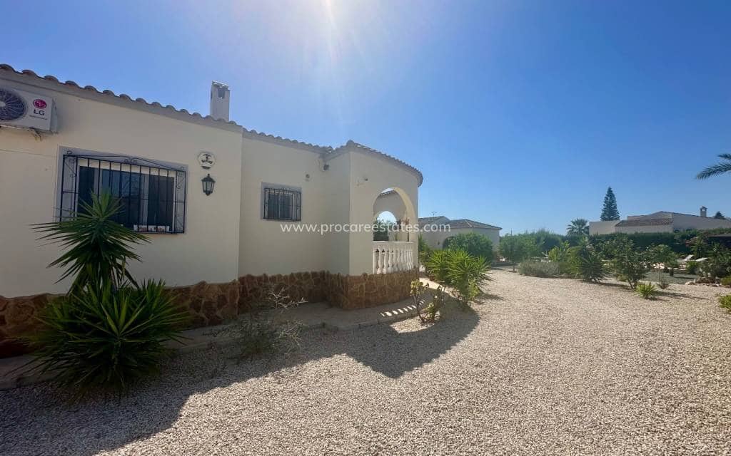 3 quarto Quinta/Casa Rural para venda em Catral com piscina - 360 000 € (Ref: 9901337)