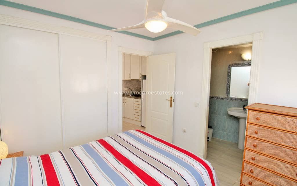 1 soverom Leilighet til salgs i Villamartin - € 109 000 (Ref: 9920910)