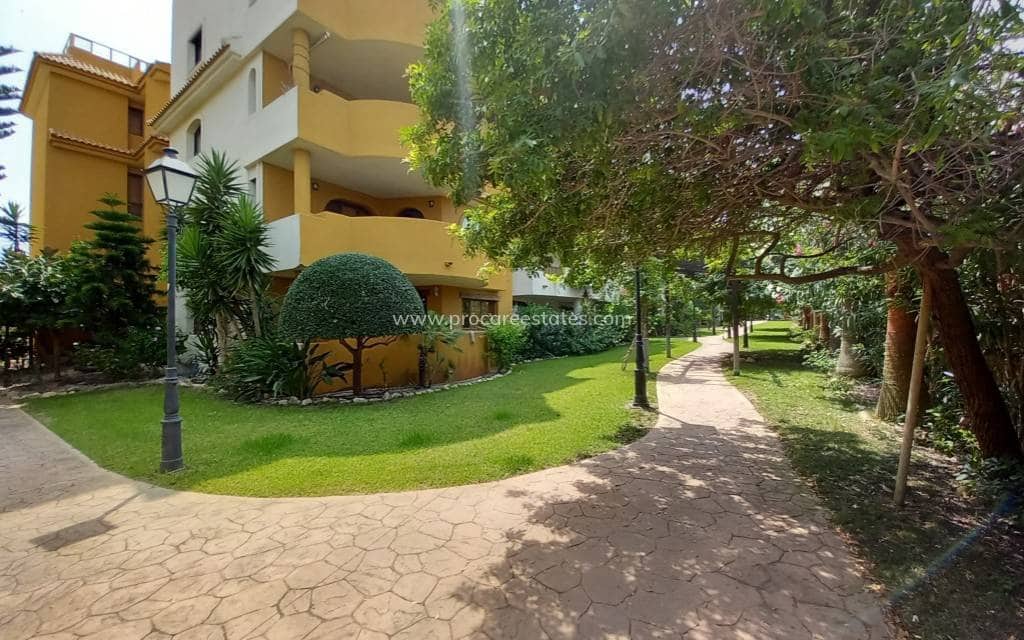 2 makuuhuone Kattohuoneisto myytävänä paikassa Orihuela Costa mukana uima-altaan - 299 900 € (Ref: 9920911)