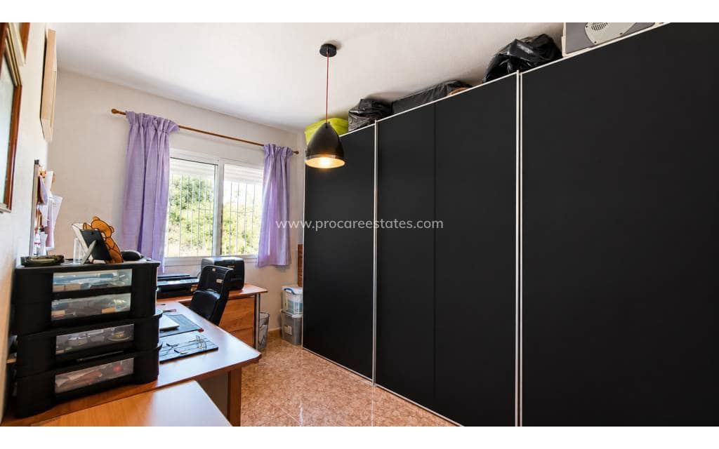 3 soveværelse Villa til salg i Macisvenda med swimmingpool - € 265.000 (Ref: 9920912)