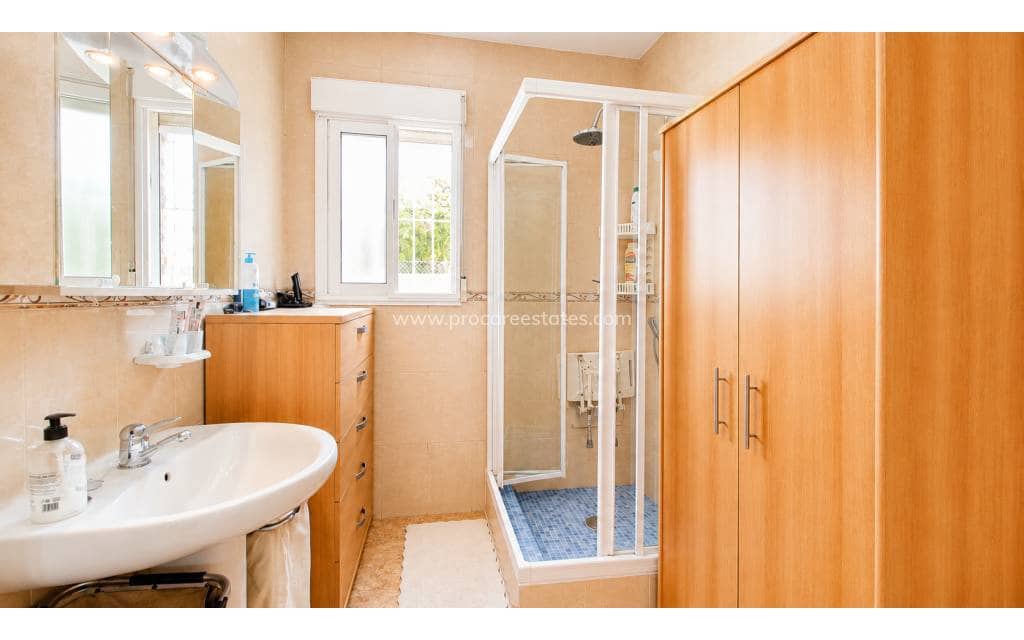 3 soveværelse Villa til salg i Macisvenda med swimmingpool - € 265.000 (Ref: 9920912)