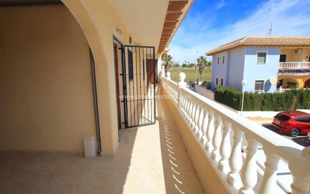 2 bedroom Apartment for sale in Doña Pepa, Rojales - € 169,950 (Ref: 9920913)