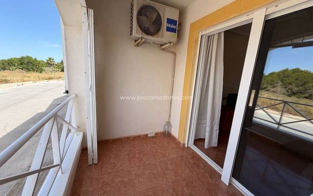 2 chambre Maison de Ville à vendre à Torremendo, Orihuela avec piscine - 120 000 € (Ref: 9920916)
