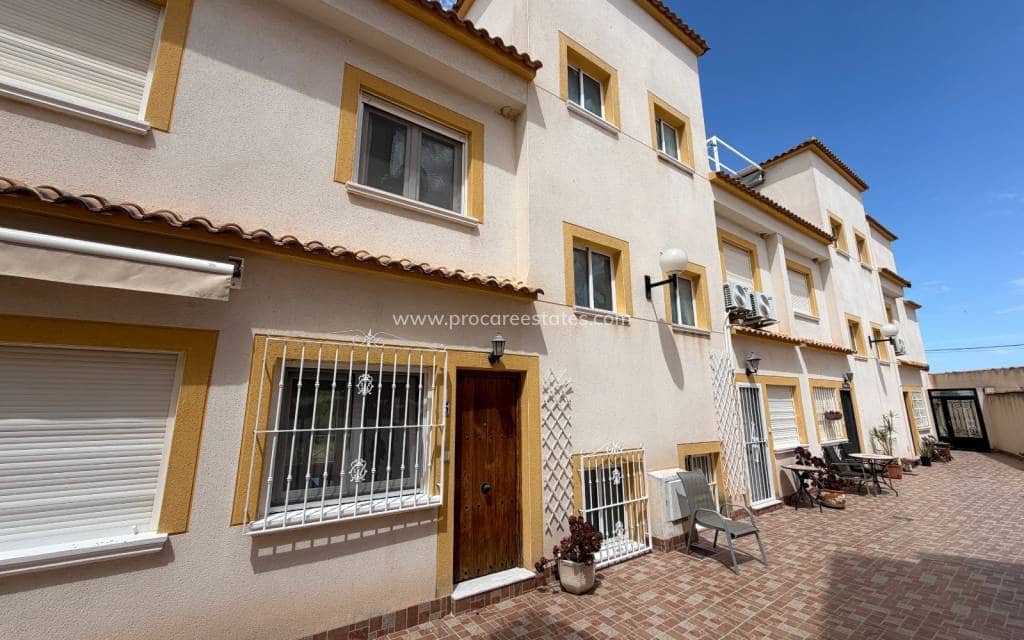2 chambre Maison de Ville à vendre à Torremendo avec piscine - 120 000 € (Ref: 9920916)