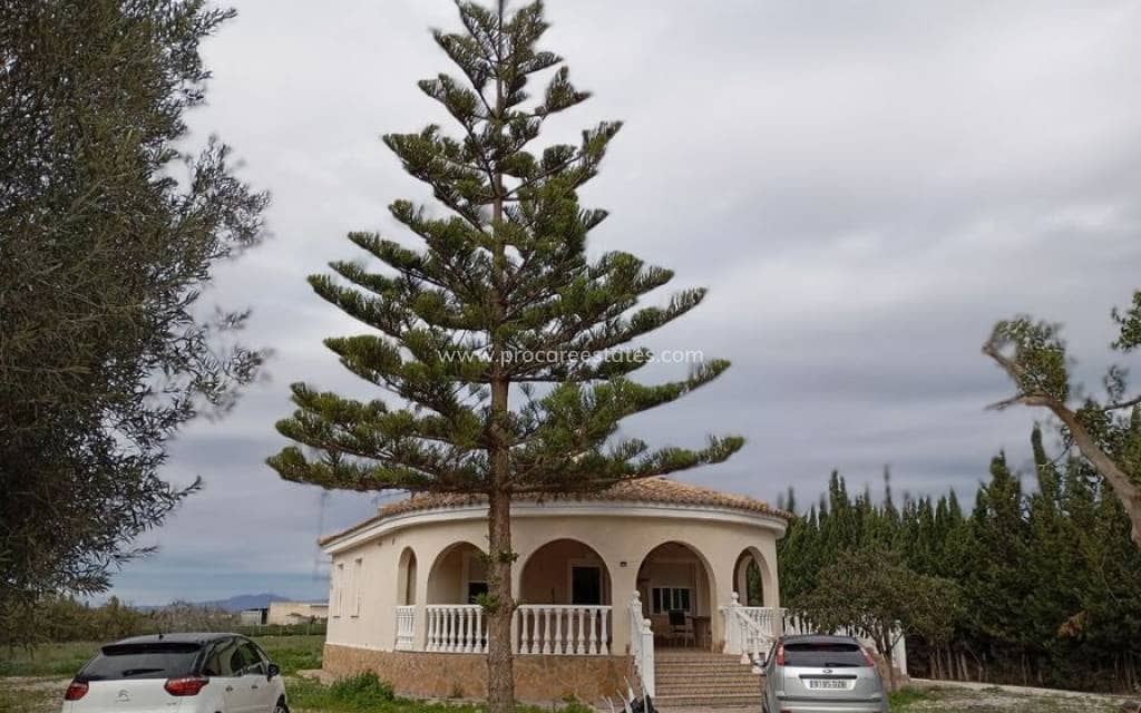 3 bedroom Villa for sale in Daya Vieja - € 284,000 (Ref: 9920917)