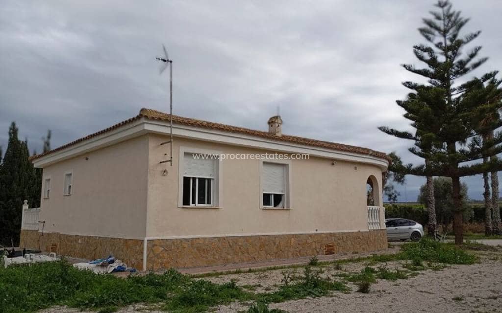 3 bedroom Villa for sale in Daya Vieja - € 284,000 (Ref: 9920917)