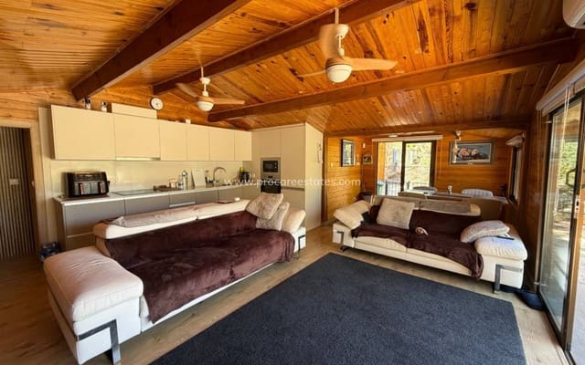 2 soverom Finca/Herregård til salgs i Torremendo, Orihuela med svømmebasseng - € 330 000 (Ref: 9921077)