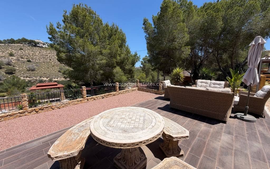 2 Zimmer Finca/Landgut zu verkaufen in Torremendo mit Pool - 330.000 € (Ref: 9921077)