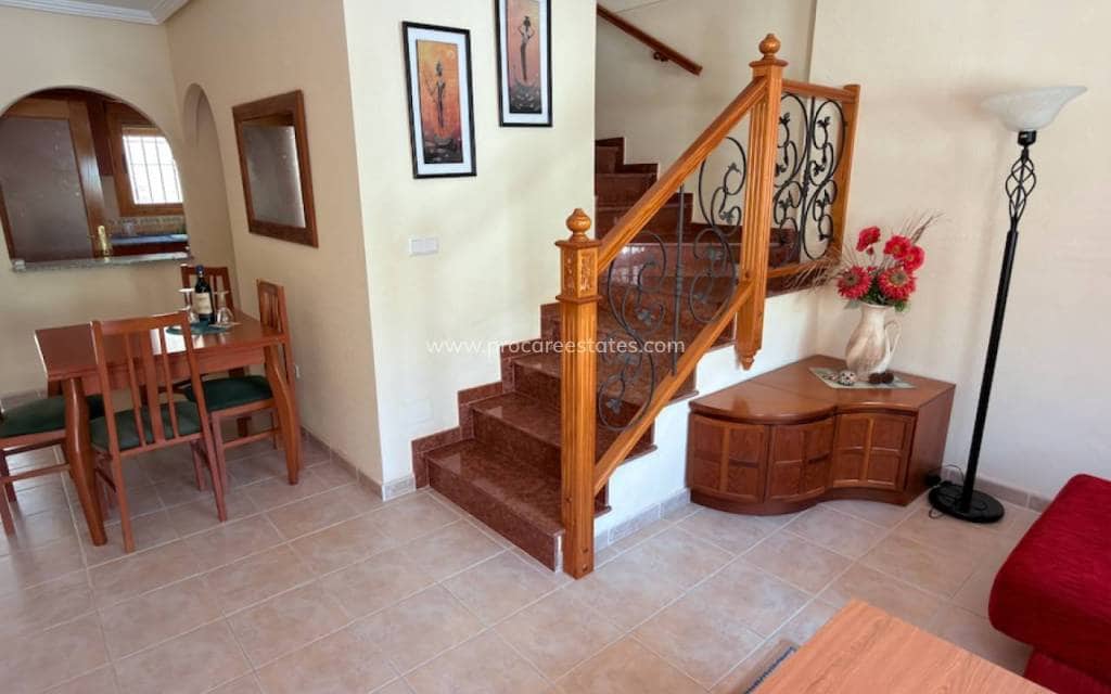 2 sypialnia Willa na sprzedaż w Ciudad Quesada z basenem - 169 995 € (Ref: 9921080)