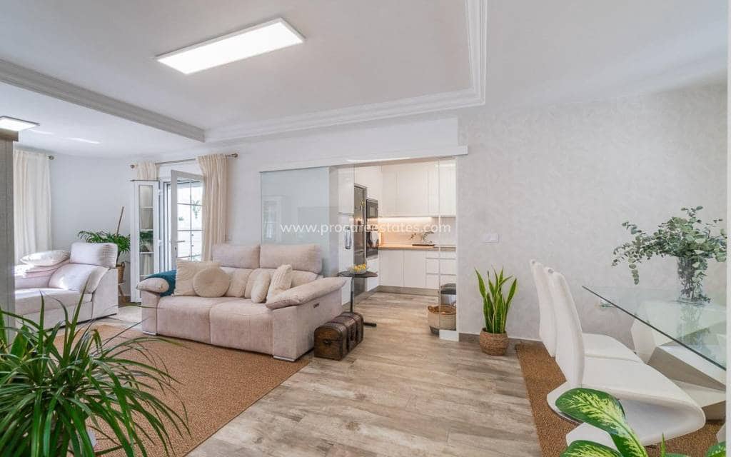 4 chambre Maison de Ville à vendre à Filipinas avec piscine - 399 000 € (Ref: 9921081)