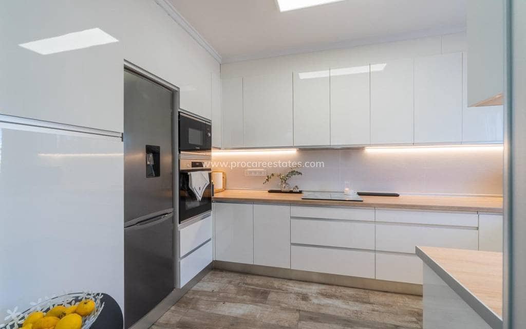 4 chambre Maison de Ville à vendre à Filipinas avec piscine - 399 000 € (Ref: 9921081)