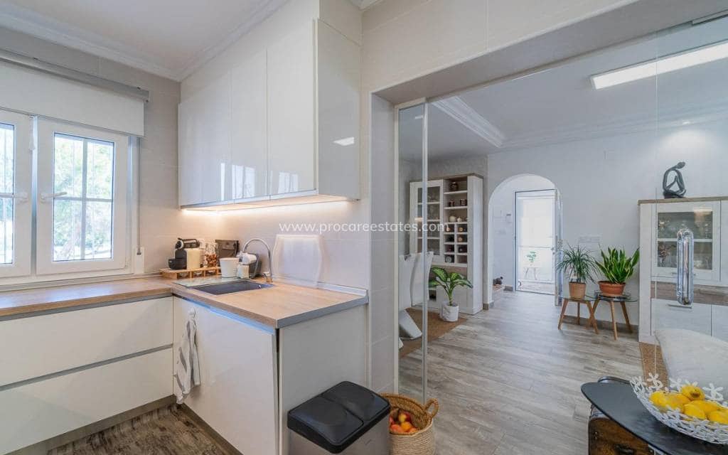 4 chambre Maison de Ville à vendre à Filipinas avec piscine - 399 000 € (Ref: 9921081)