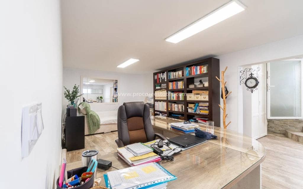 4 chambre Maison de Ville à vendre à Filipinas avec piscine - 399 000 € (Ref: 9921081)