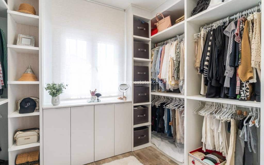 4 chambre Maison de Ville à vendre à Filipinas avec piscine - 399 000 € (Ref: 9921081)