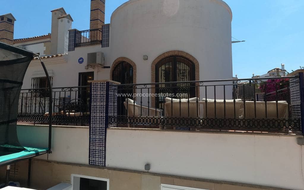 3 soverom Villa til salgs i Algorfa med svømmebasseng - € 449 995 (Ref: 9921083)