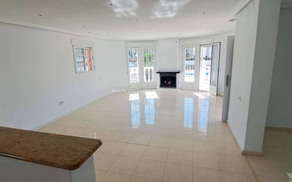 3 Zimmer Finca/Landgut zu verkaufen in Catral mit Pool Garage - 440.000 € (Ref: 9921392)