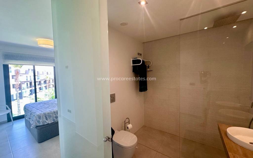 3 chambre Penthouse à vendre à El Raso avec piscine garage - 299 995 € (Ref: 9921476)
