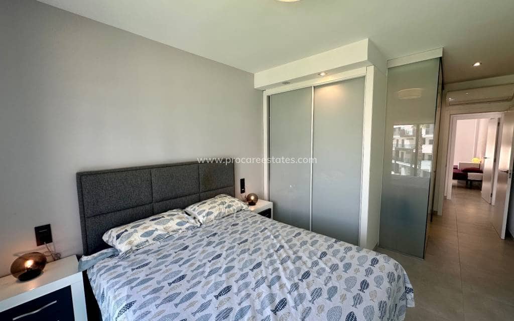 3 chambre Penthouse à vendre à El Raso avec piscine garage - 299 995 € (Ref: 9921476)