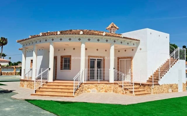 3 soveværelse Finca/Landehus til salg i Catral med garage - € 410.000 (Ref: 9925236)