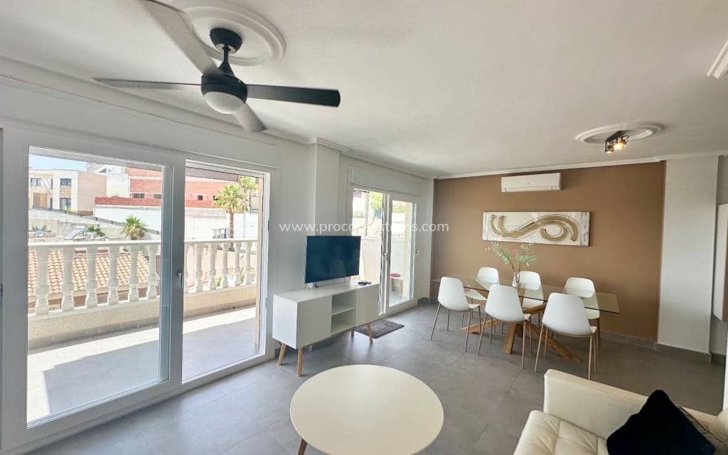 3 Zimmer Apartment zu verkaufen in Ciudad Quesada mit Pool - 205.000 € (Ref: 9937122)