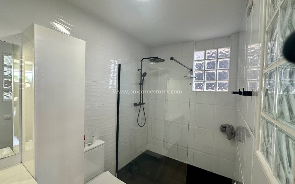 3 Zimmer Apartment zu verkaufen in Ciudad Quesada mit Pool - 205.000 € (Ref: 9937122)