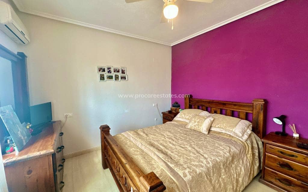 4 sypialnia Finka/Dom wiejski na sprzedaż w Catral z basenem garażem - 375 000 € (Ref: 9983907)