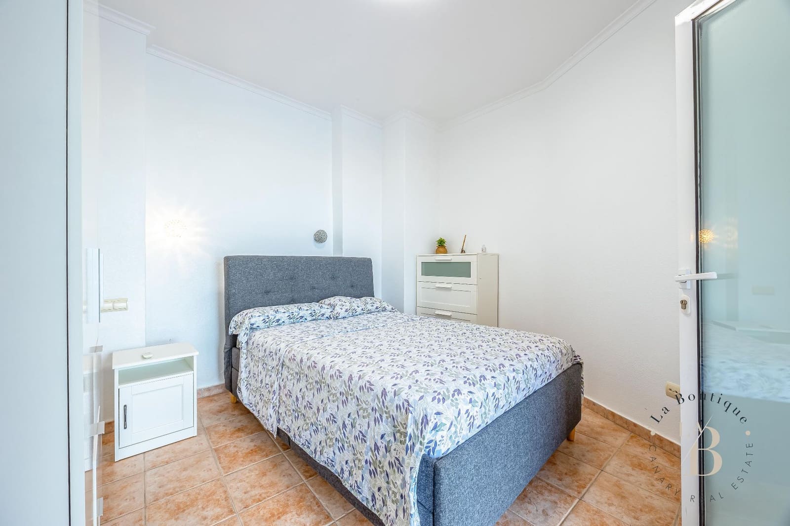 5 bedroom Villa for rent in San Agustin with pool garage - € 4,000 (Ref: 10008290)