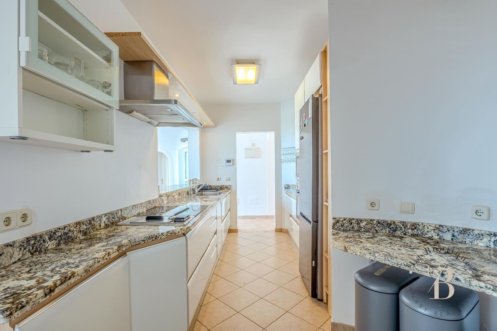 5 bedroom Villa for rent in San Agustin with pool garage - € 4,000 (Ref: 10008290)