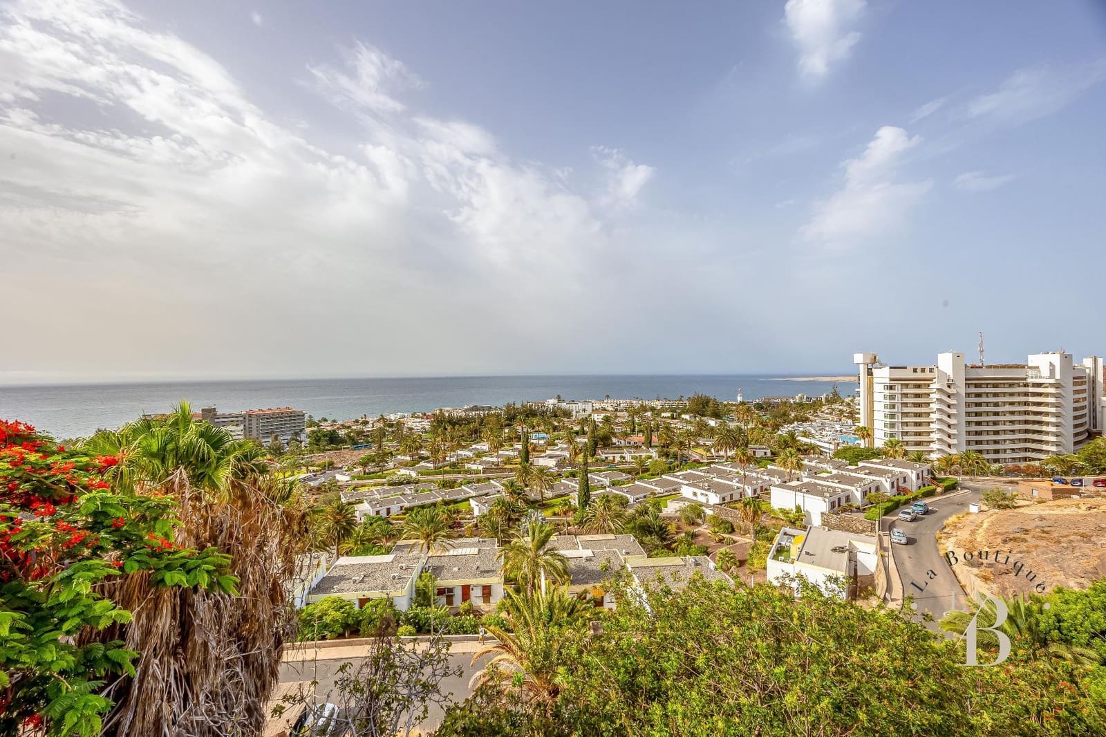 5 bedroom Villa for rent in San Agustin with pool garage - € 4,000 (Ref: 10008290)