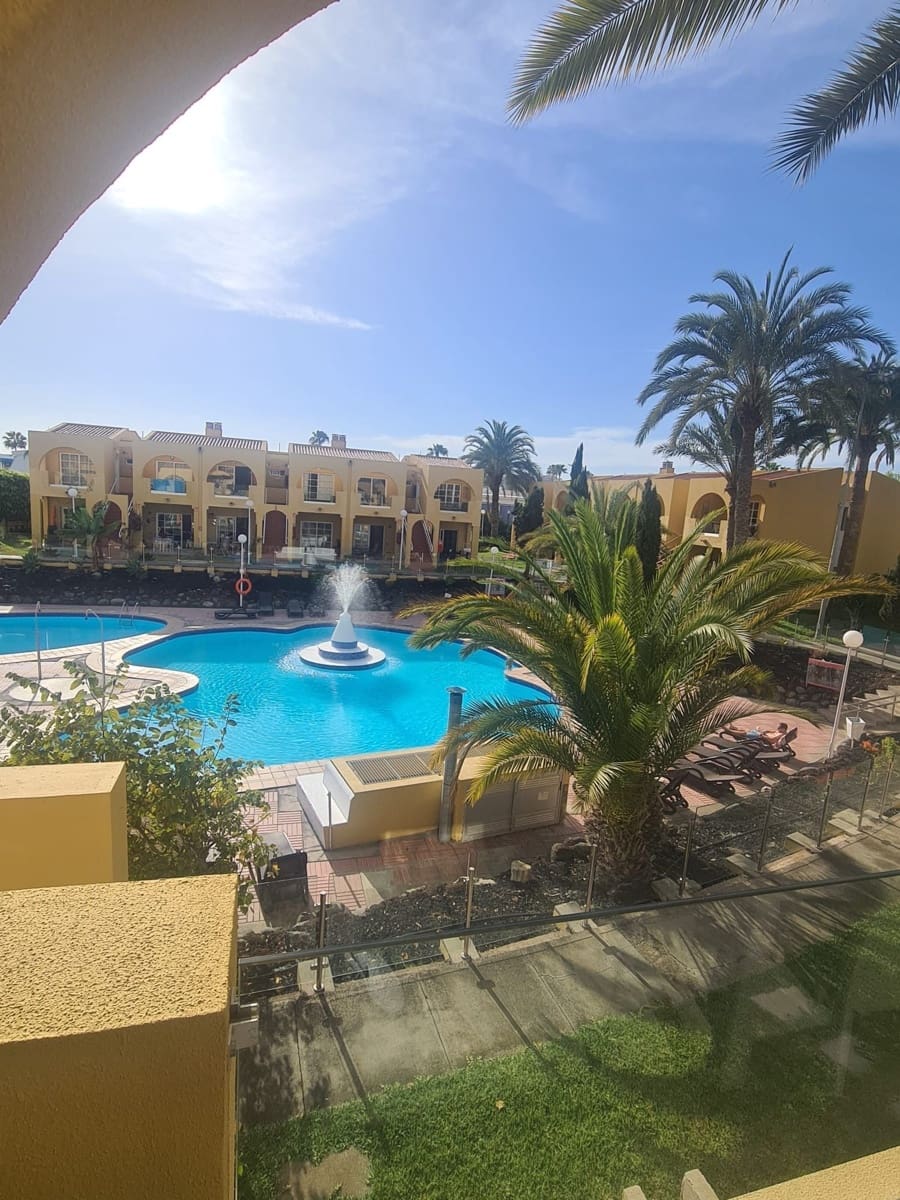 1 sovrum Lägenhet att hyra i Campo Internacional med pool - 1 100 € (Ref: 10026703)