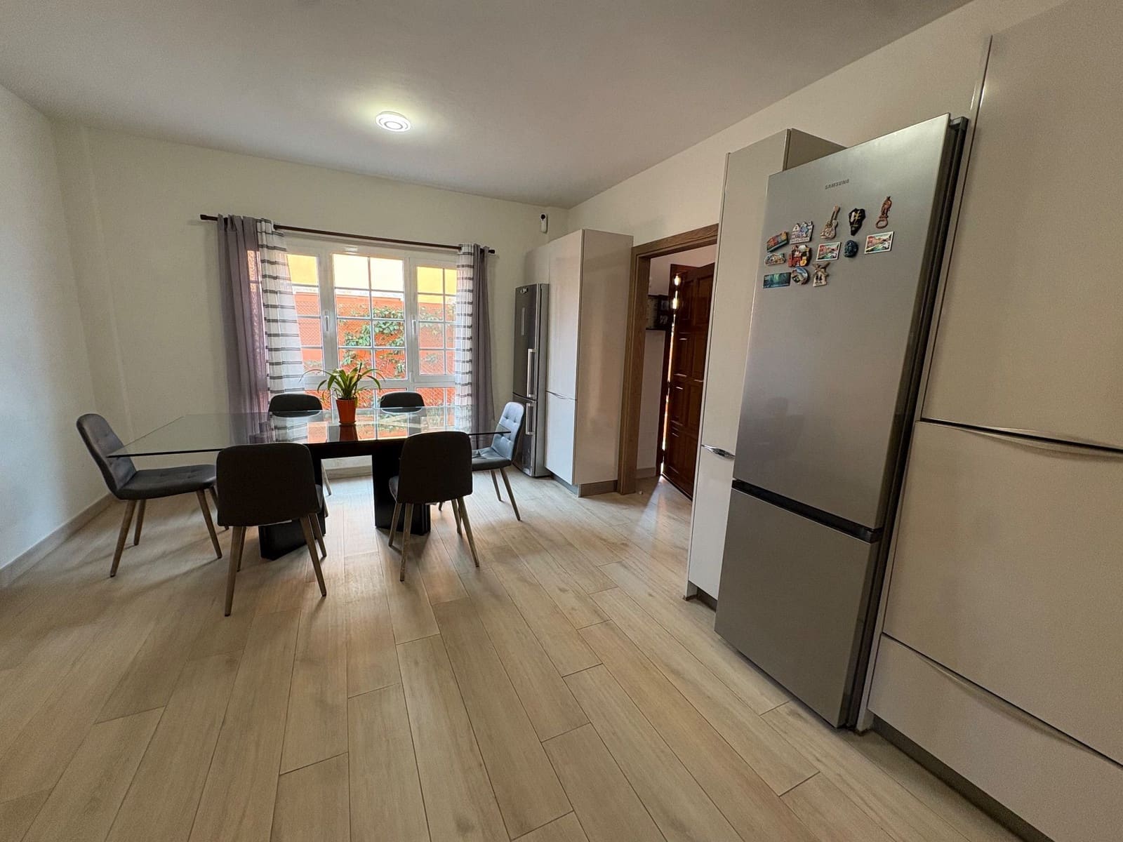 3 bedroom Villa for rent in Playa del Hombre with garage - € 2,200 (Ref: 10063752)