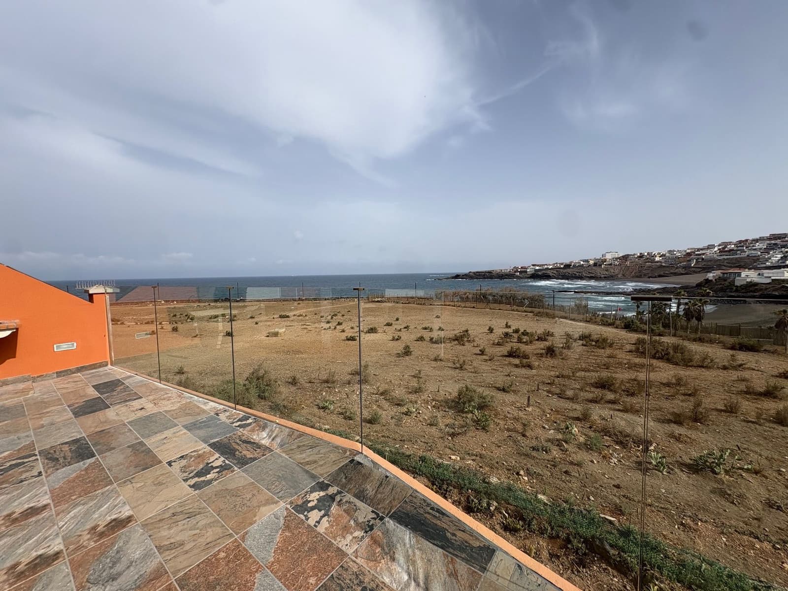 3 bedroom Villa for rent in Playa del Hombre with garage - € 2,200 (Ref: 10063752)