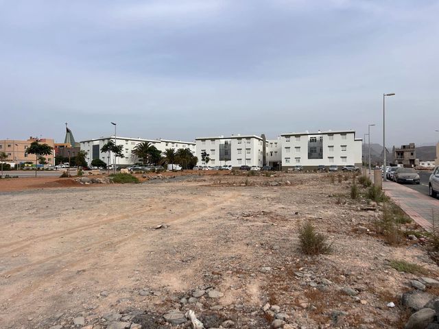 Terreno para Construção para venda em El Tablero, San Bartolomé de Tirajana - 340 000 € (Ref: 10097501)