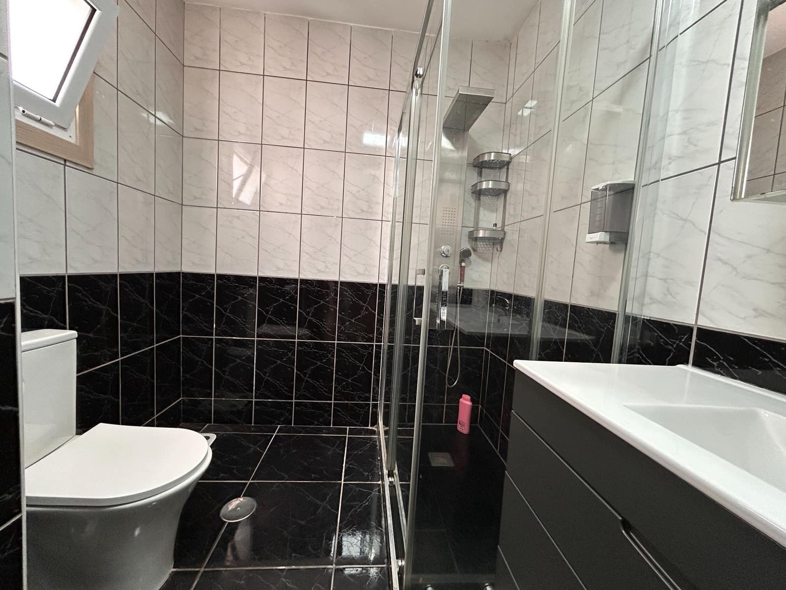3 soverom Hus til leie i San Bartolome de Tirajana med svømmebasseng - € 1 700 (Ref: 10182451)