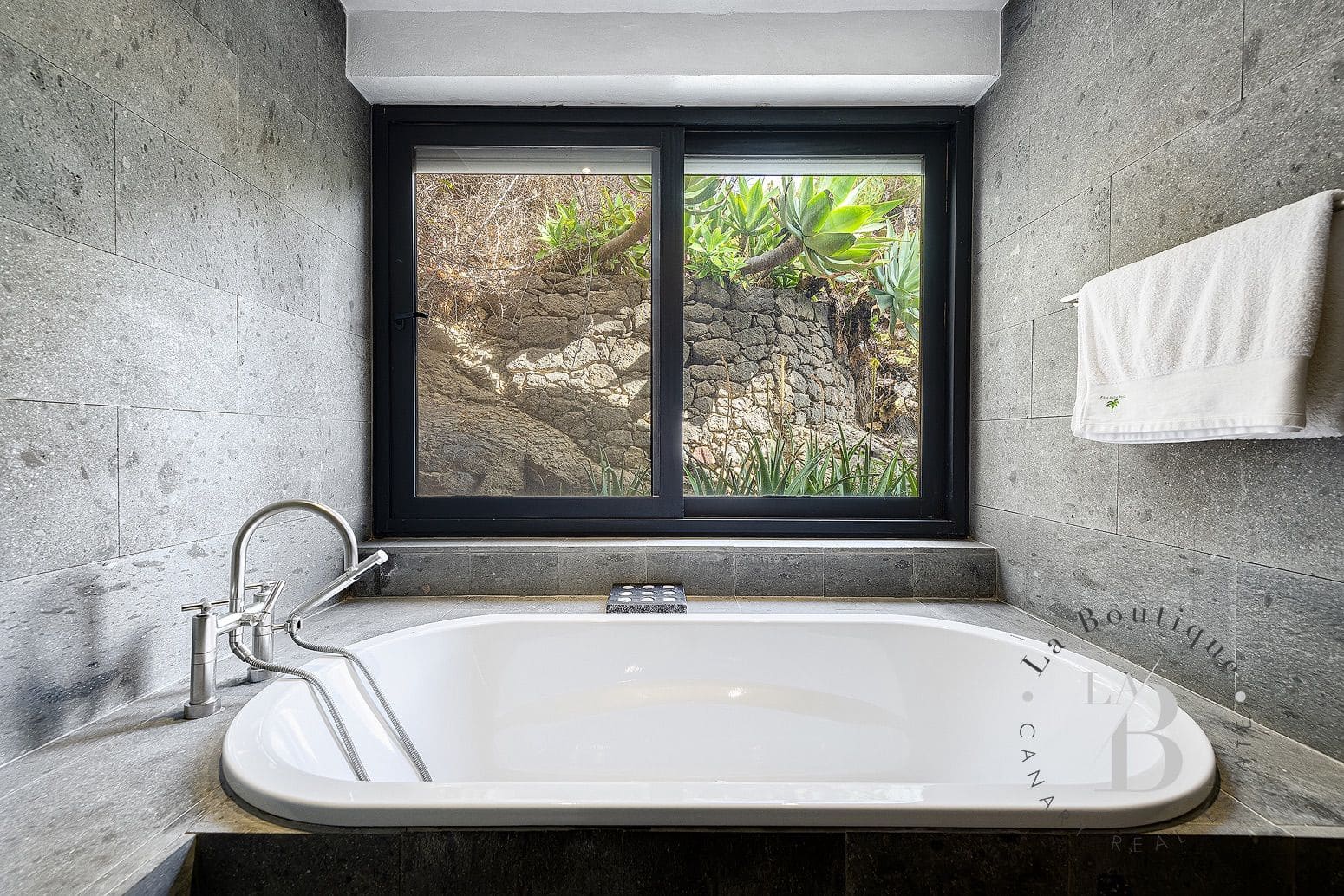 10 soveværelse Villa til salg i Monte Leon med swimmingpool garage - € 6.900.000 (Ref: 4836284)