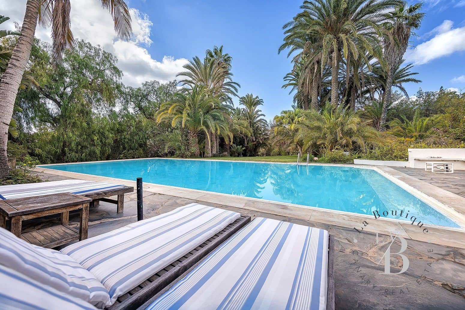 10 soveværelse Villa til salg i Monte Leon med swimmingpool garage - € 6.900.000 (Ref: 4836284)