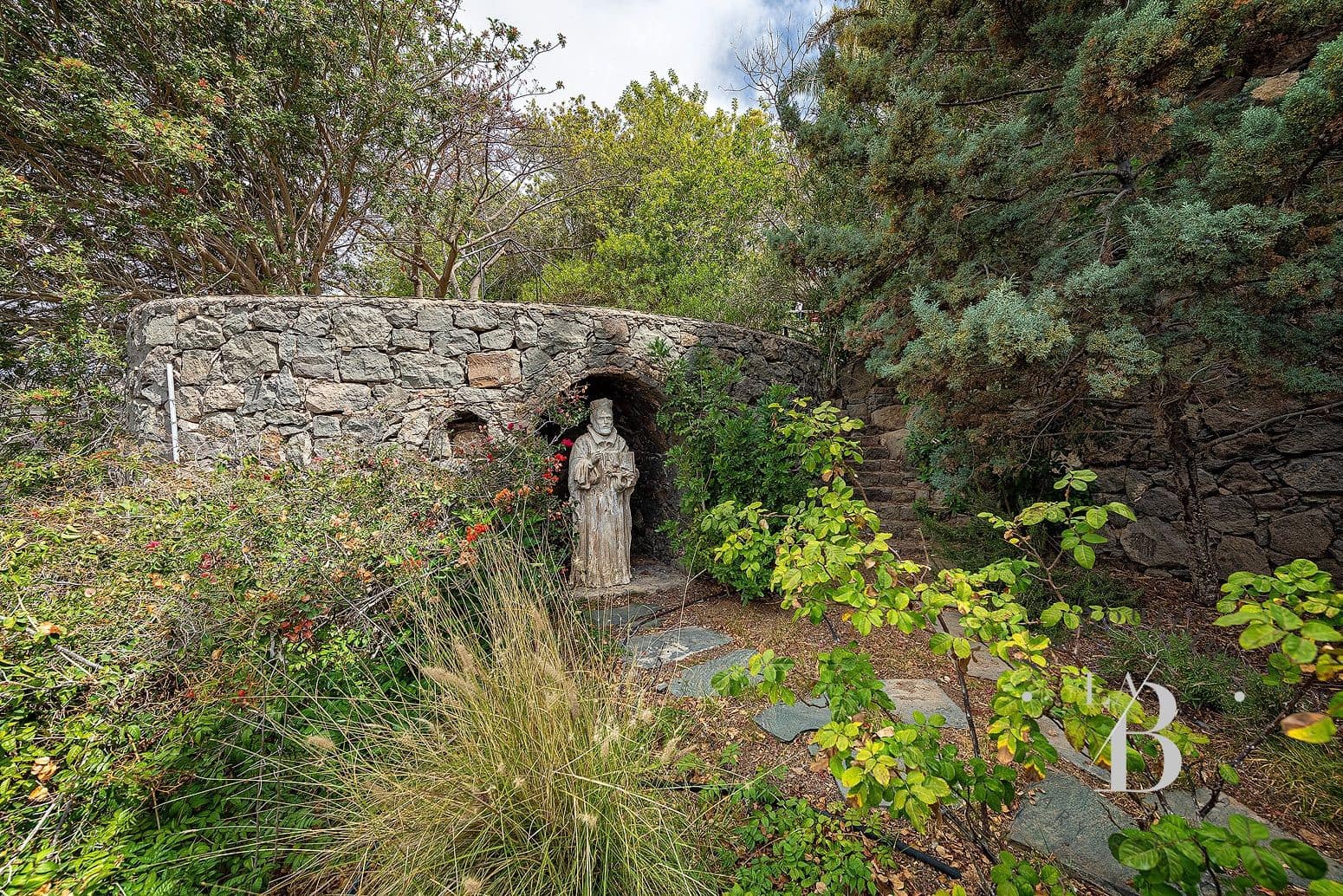 10 soveværelse Villa til salg i Monte Leon med swimmingpool garage - € 6.900.000 (Ref: 4836284)