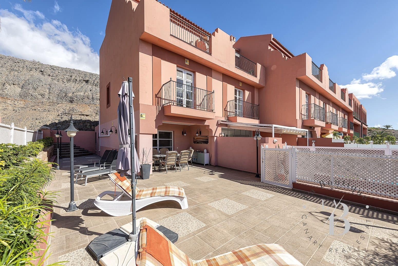 3 soveværelse Byhus til leje i Pasito Blanco med swimmingpool garage - € 4.950 (Ref: 6673925)