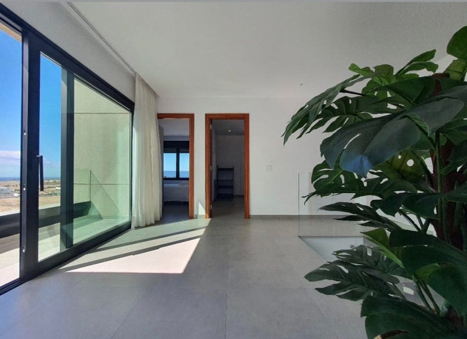 5 soverom Villa til salgs i Meloneras med svømmebasseng garasje - € 1 750 (Ref: 7707602)