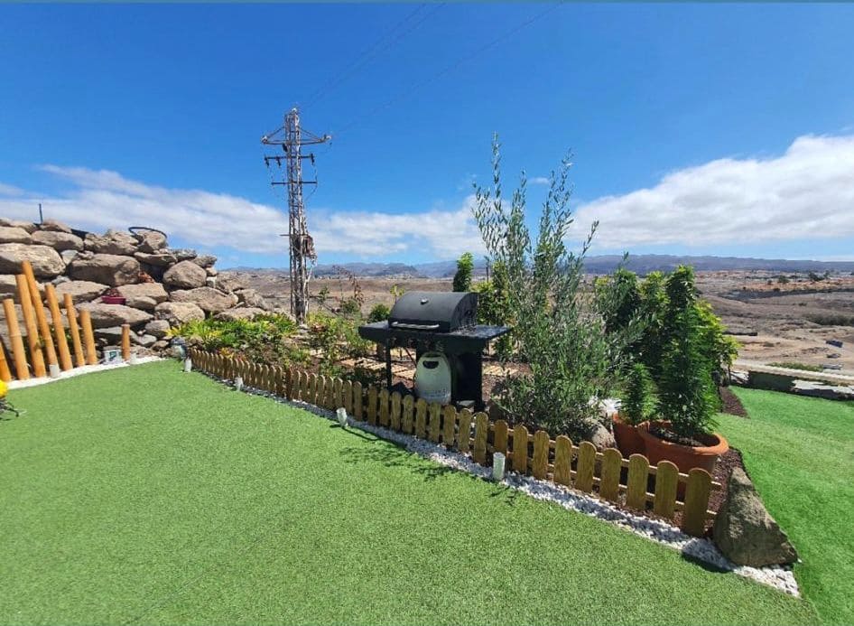 5 soverom Villa til salgs i Meloneras med svømmebasseng garasje - € 1 750 (Ref: 7707602)