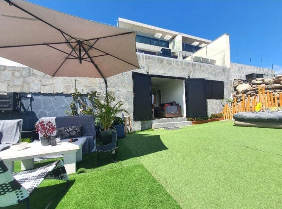 5 soverom Villa til salgs i Meloneras med svømmebasseng garasje - € 1 750 (Ref: 7707602)