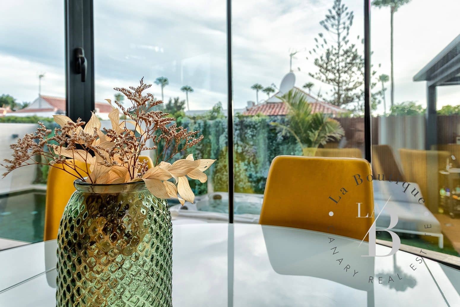 3 bedroom Bungalow for sale in Campo Internacional with pool garage - € 940,000 (Ref: 7739966)