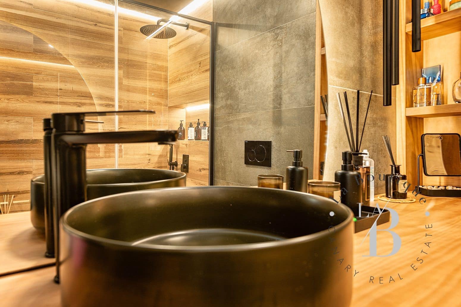 3 bedroom Bungalow for sale in Campo Internacional with pool garage - € 940,000 (Ref: 7739966)